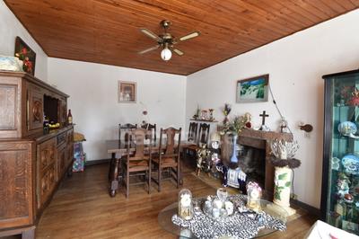 Maison de village - 94 m² - 5 pièces