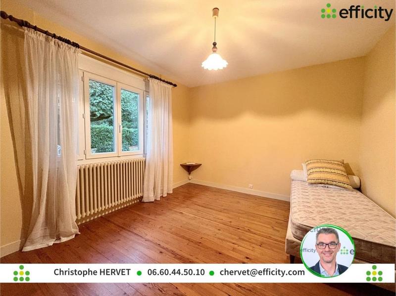 Maison - 165 m² - 6 pièces