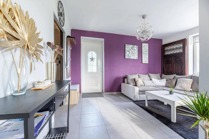 Maison - 200 m² - 8 pièces