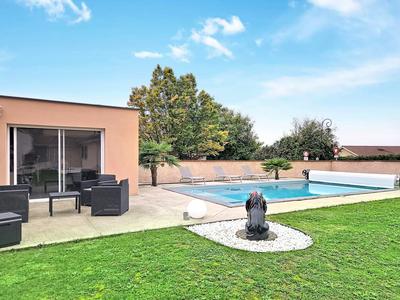 Maison - 148 m² - 7 pièces