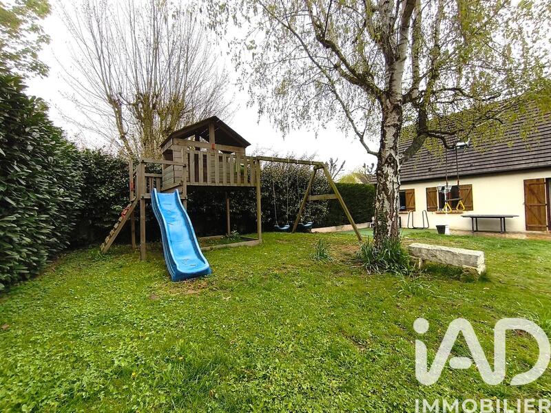 Maison - 110 m² - 5 pièces