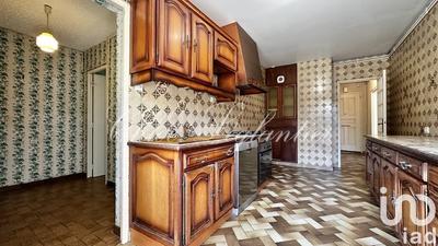 Maison - 140 m² - 6 pièces