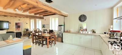 Maison - 154 m² - 8 pièces