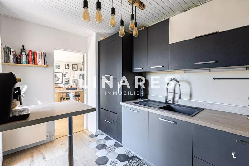 Appartement - 87 m² - 4 pièces