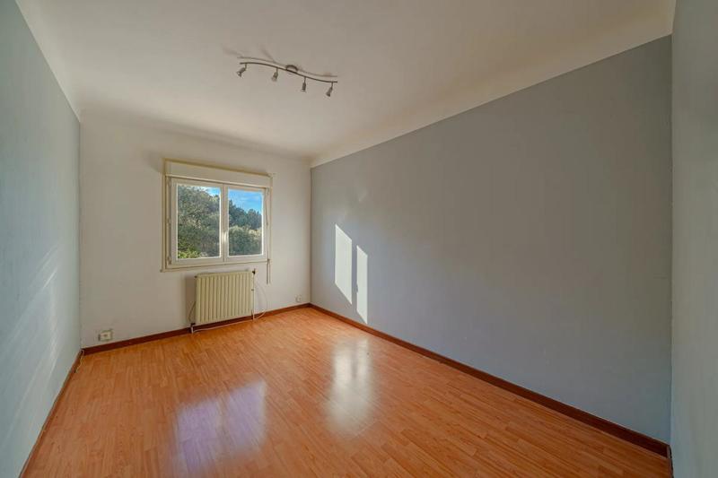 Maison - 192 m² - 7 pièces