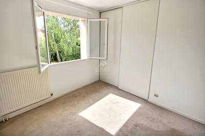 Maison - 136 m² - 7 pièces