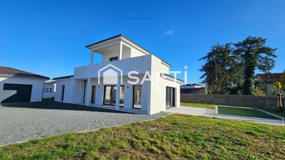 Maison - 145 m² - 5 pièces