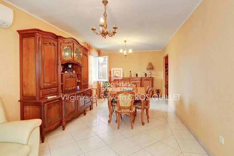 Maison - 137 m² - 5 pièces