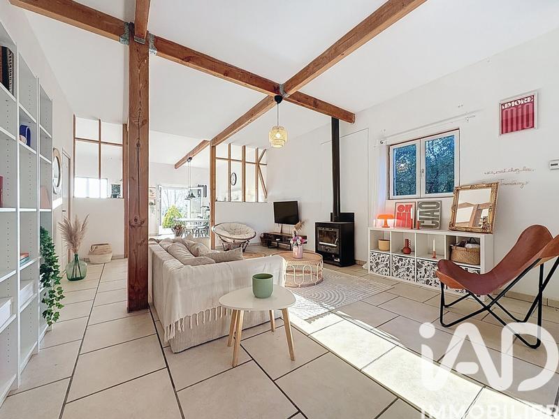 Maison - 196 m² - 8 pièces