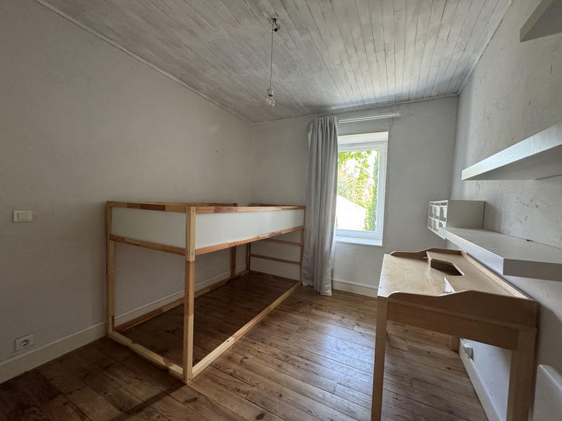 Maison - 137 m² - 5 pièces