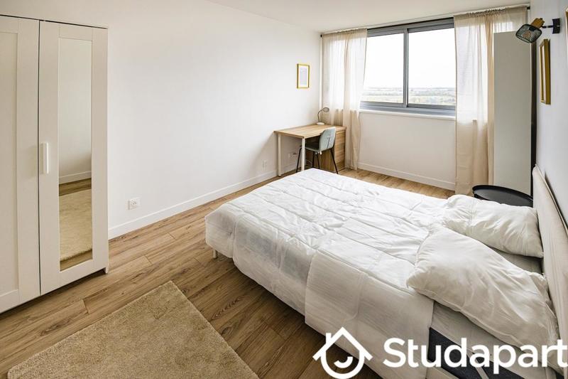 Chambre - 15 m² - 1 pièce