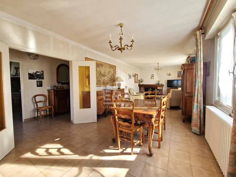 Maison - 127 m² - 4 pièces