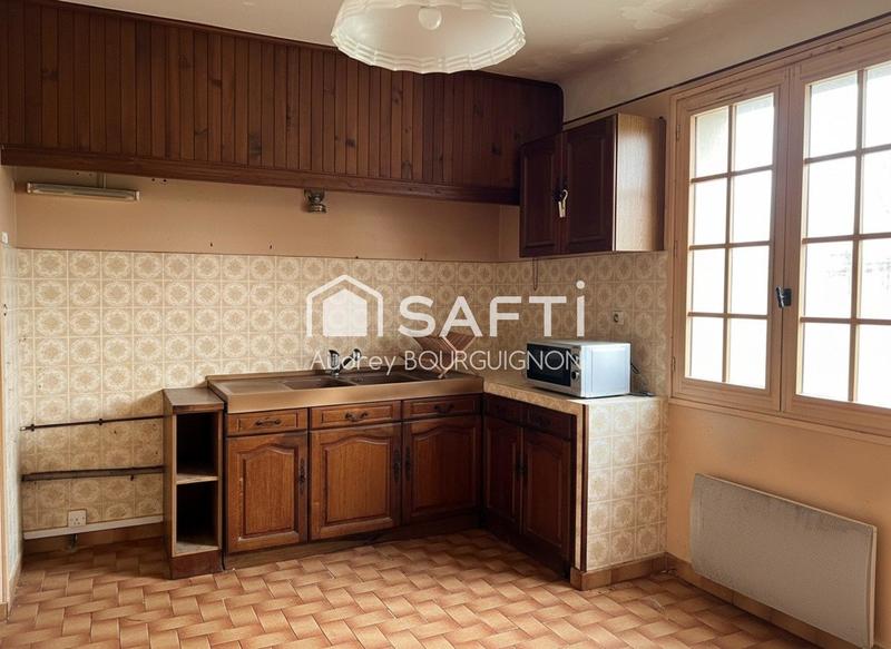 Maison - 206 m² - 7 pièces