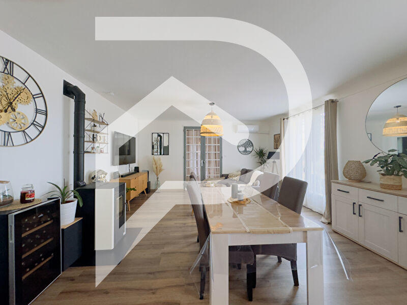 Maison - 80 m² - 3 pièces