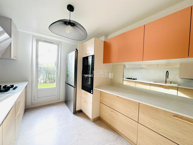 Appartement - 87 m² - 4 pièces