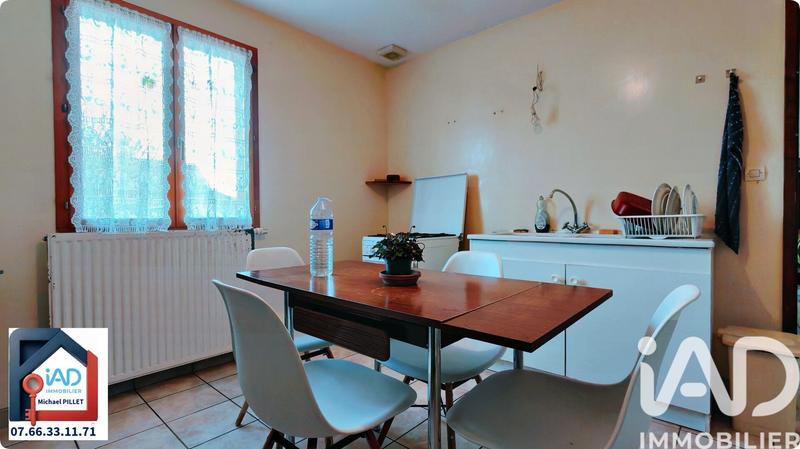 Maison - 98 m² - 5 pièces