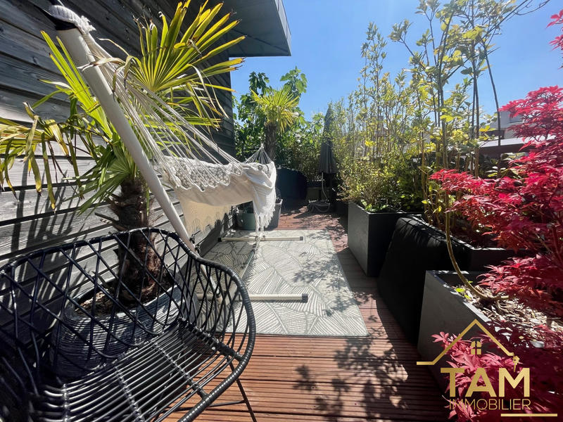 Appartement - 100 m² - 5 pièces