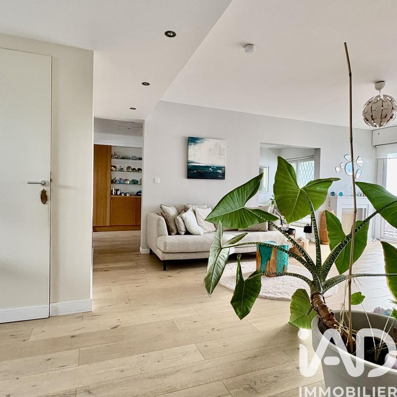 Appartement - 103 m² - 5 pièces