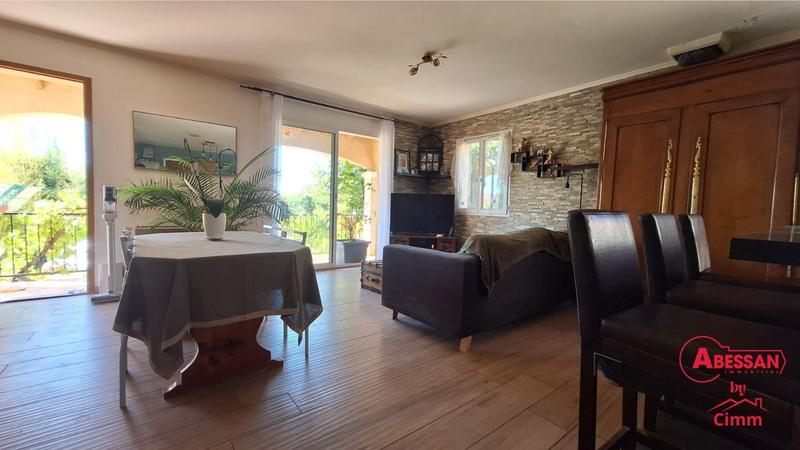 Maison - 92 m² - 4 pièces