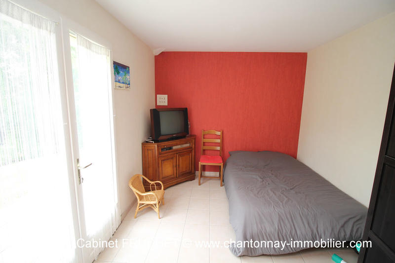 Maison - 177 m² - 7 pièces