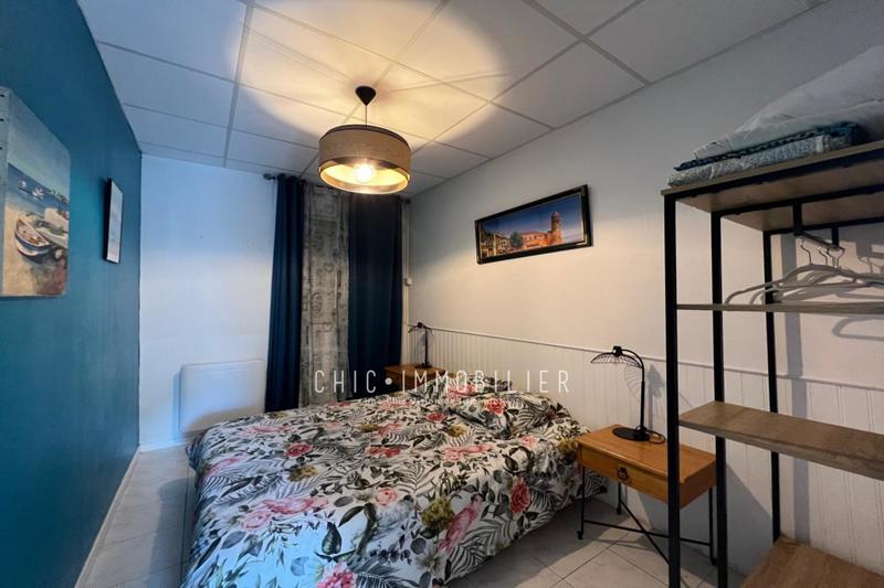 Maison - 140 m² - 9 pièces