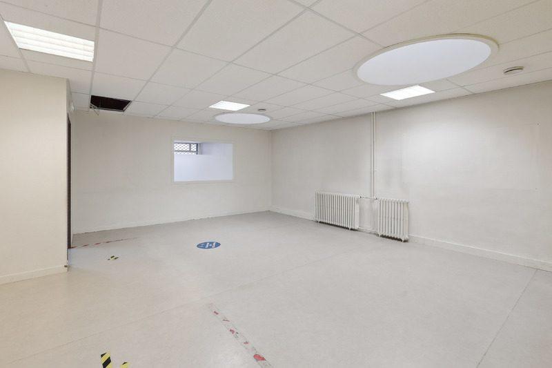 Local commercial - 664 m²