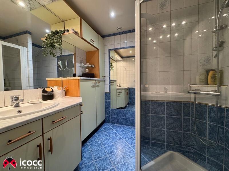 Maison - 179 m² - 6 pièces