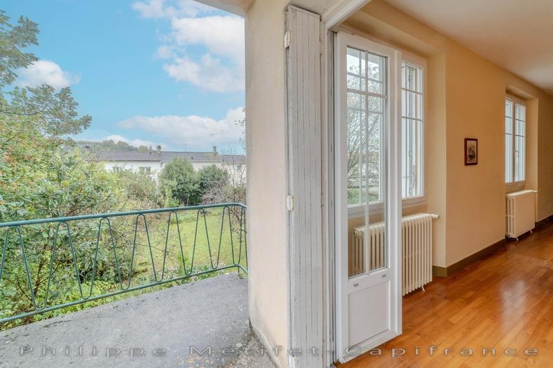 Maison - 155 m² - 12 pièces