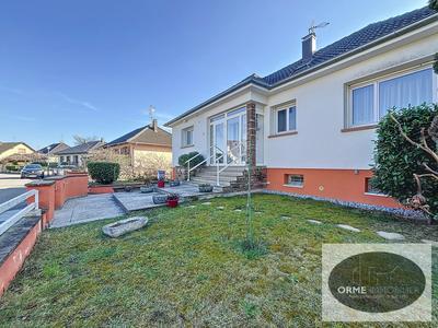 Maison - 104 m² - 4 pièces