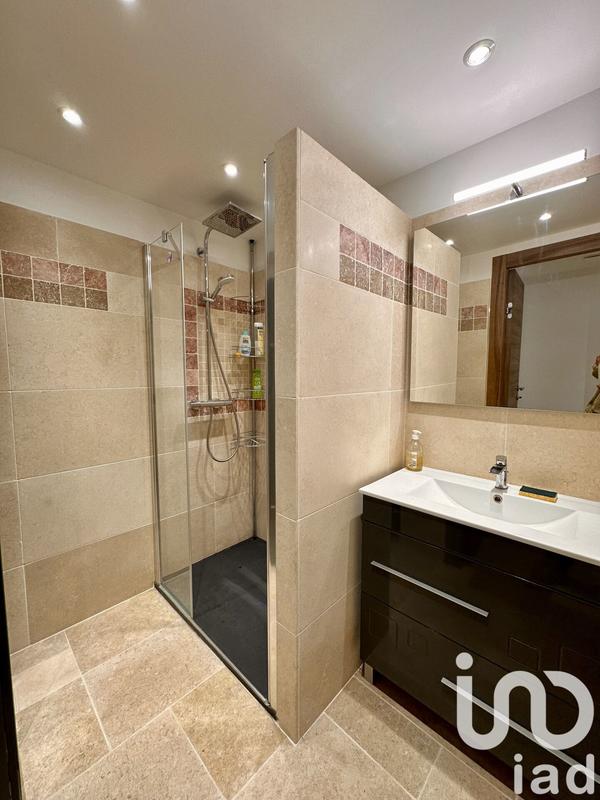 Maison - 123 m² - 6 pièces