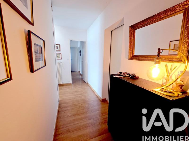 Appartement - 81 m² - 3 pièces