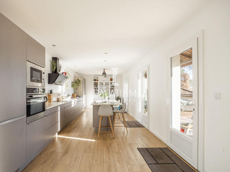 Maison - 120 m² - 4 pièces