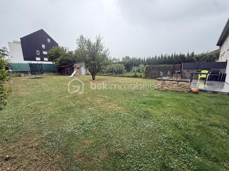 Maison - 82 m² - 4 pièces