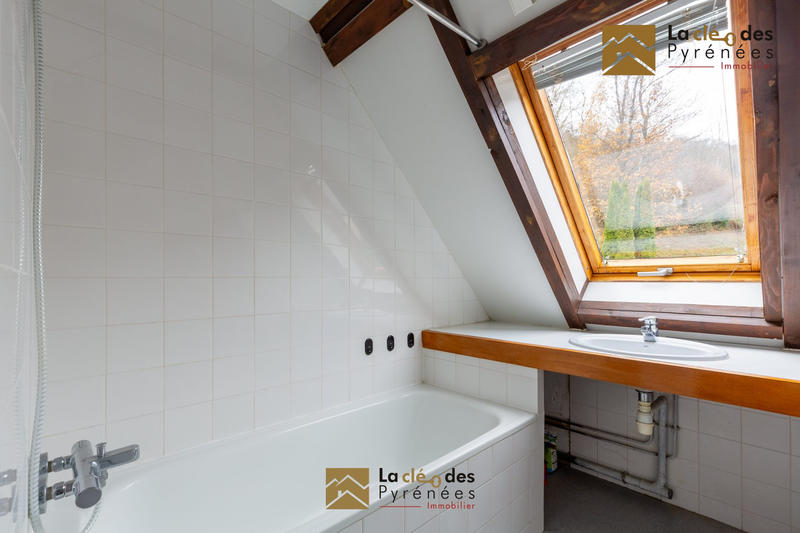 Maison - 100 m² - 6 pièces