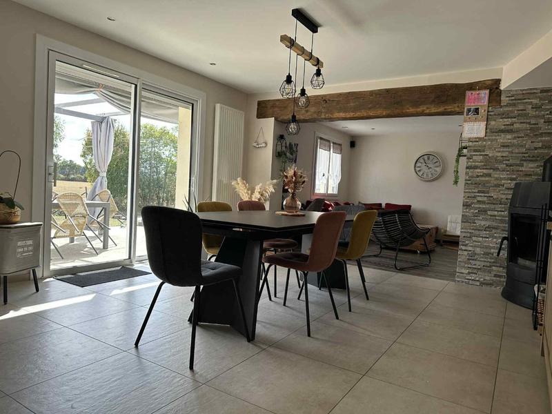Maison - 143 m² - 7 pièces