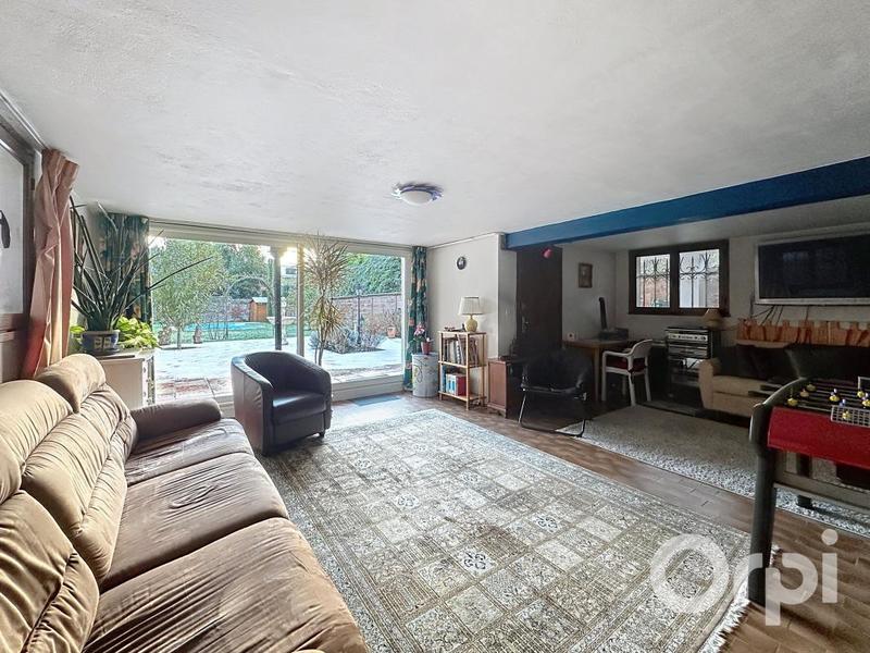 Maison - 217 m² - 7 pièces