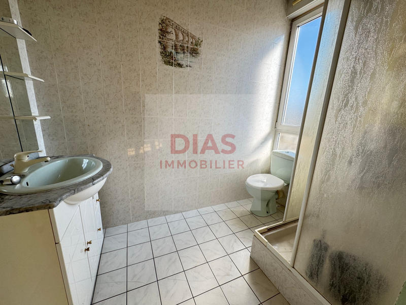 Maison - 245 m² - 1 pièce