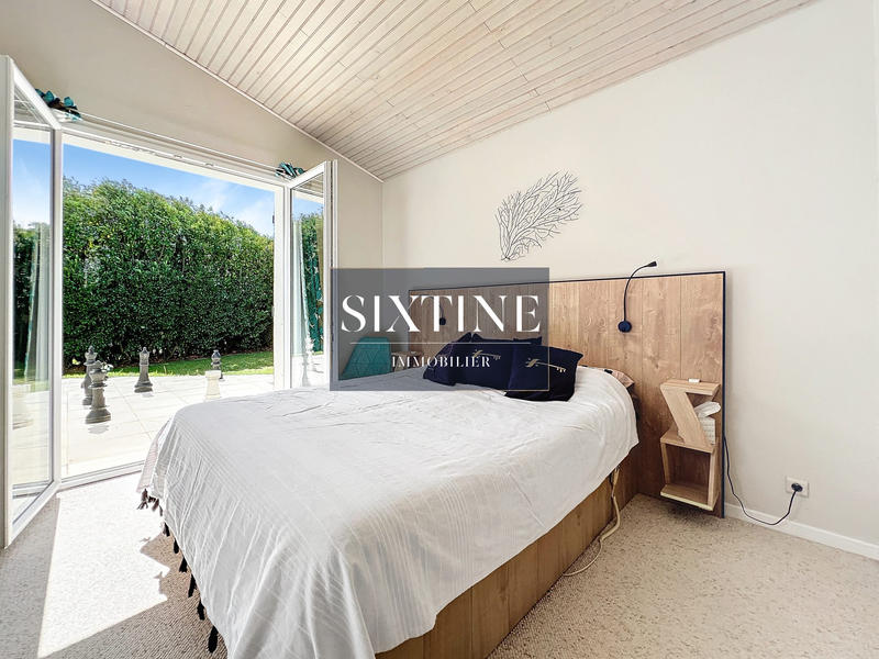 Maison - 197 m² - 9 pièces