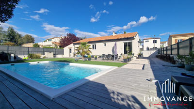 Villa - 100 m² - 4 pièces