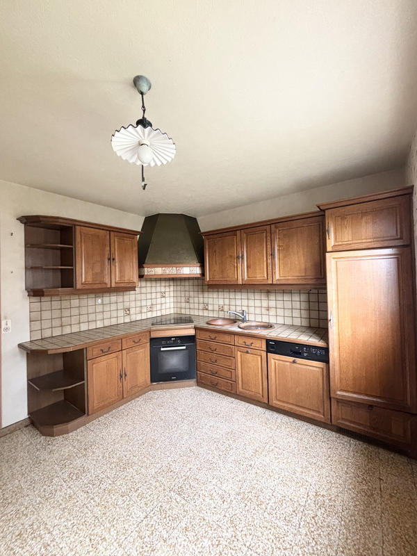 Maison - 115 m² - 6 pièces