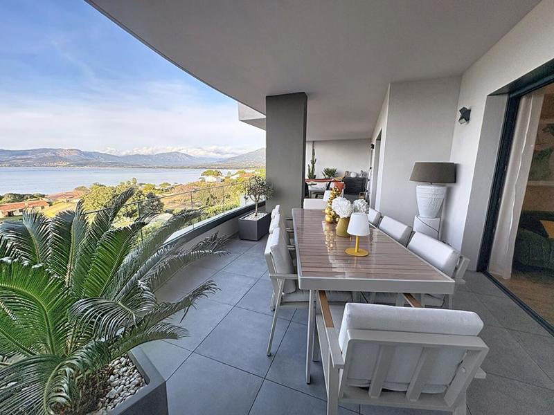 Appartement - 69 m² - 3 pièces