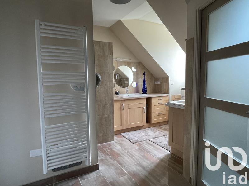 Maison de maîtres - 994 m² - 16 pièces