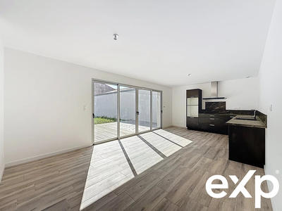 Maison - 144 m² - 6 pièces