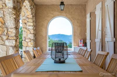 Villa - 350 m² - 10 pièces