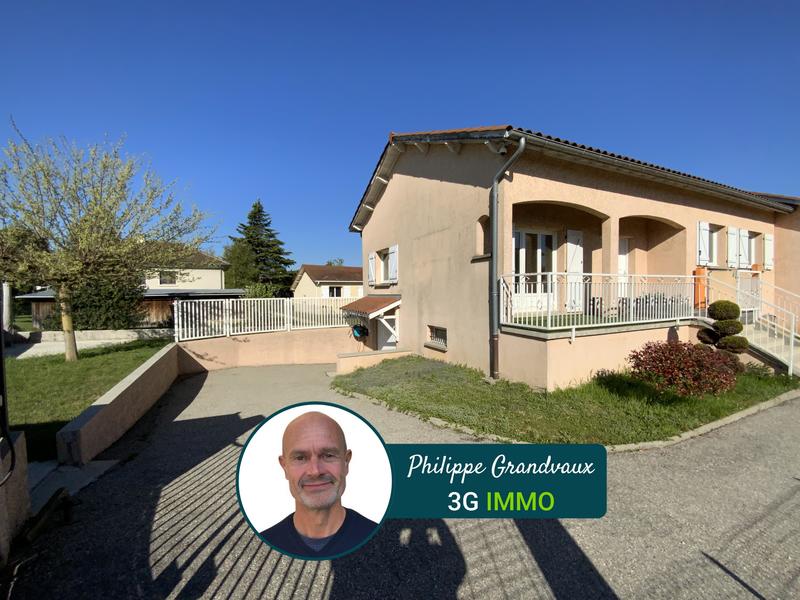 Maison jumelée - 91 m² - 5 pièces