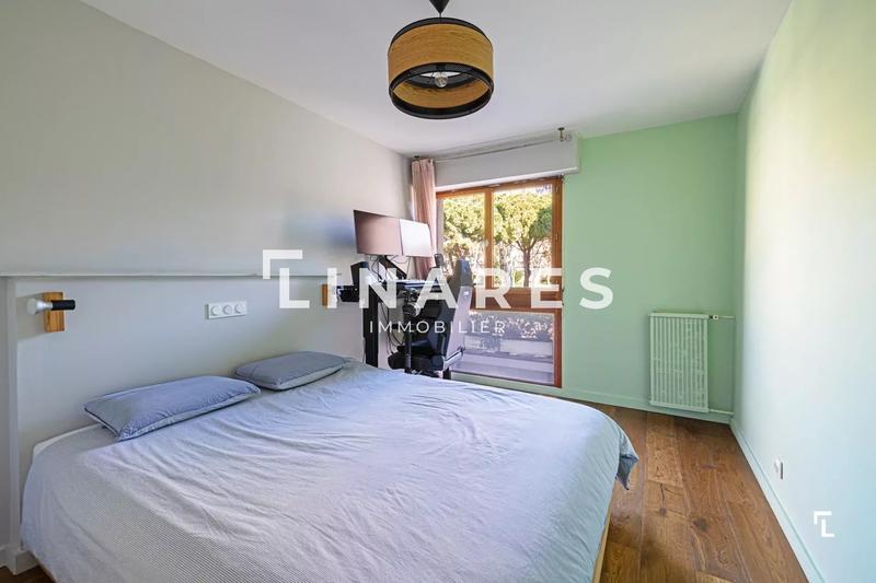 Appartement - 80 m² - 4 pièces