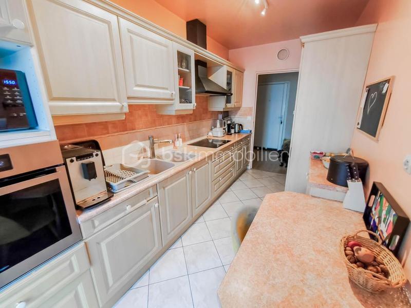 Appartement - 70 m² - 3 pièces