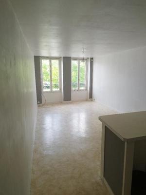 Appartement - 72 m² - 3 pièces