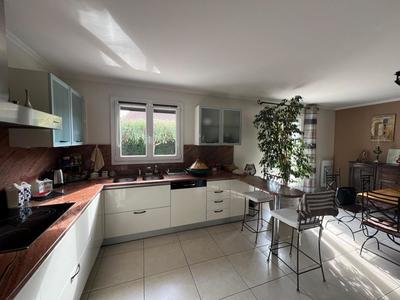 Maison - 125 m² - 5 pièces
