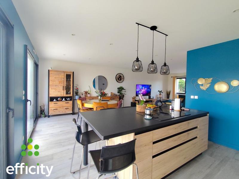 Maison - 160 m² - 6 pièces